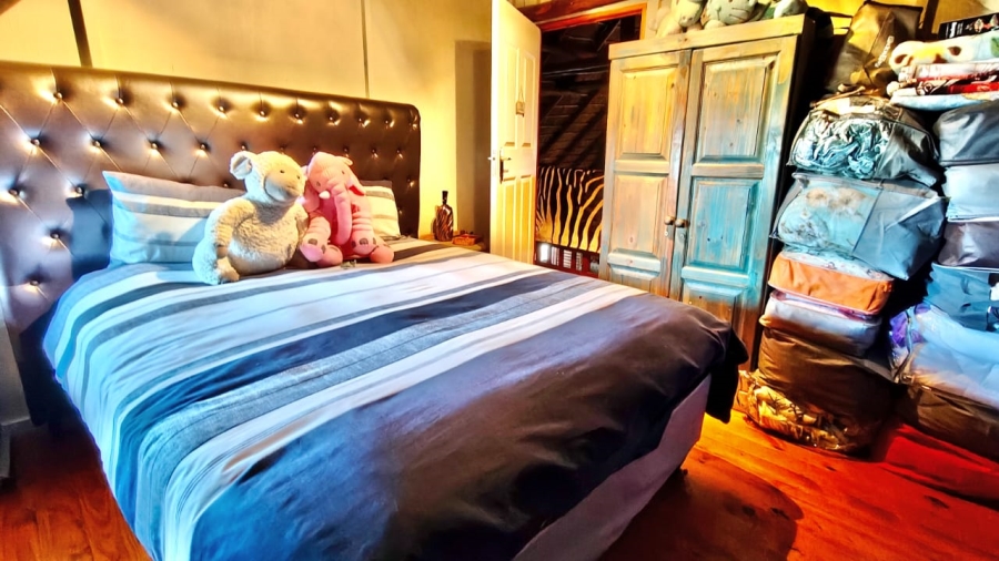 5 Bedroom Property for Sale in Vaal Marina Gauteng