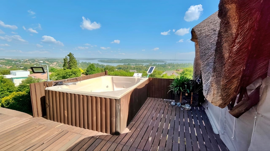 5 Bedroom Property for Sale in Vaal Marina Gauteng