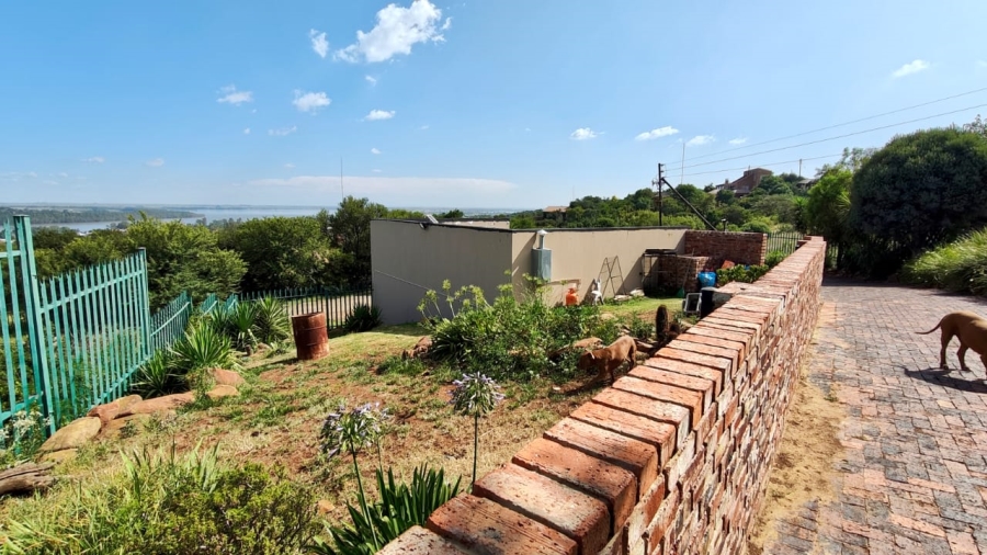 5 Bedroom Property for Sale in Vaal Marina Gauteng