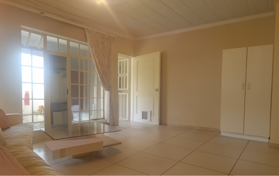 2 Bedroom Property for Sale in Douglasdale Gauteng