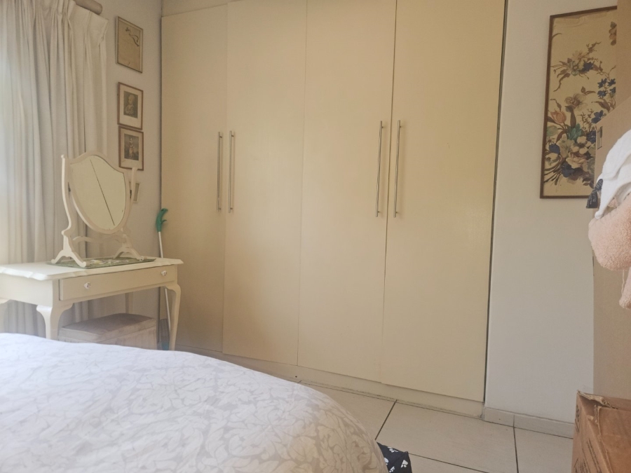 2 Bedroom Property for Sale in Douglasdale Gauteng