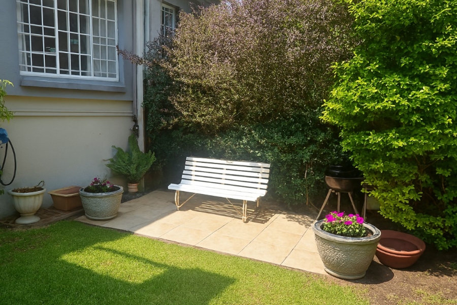 2 Bedroom Property for Sale in Douglasdale Gauteng