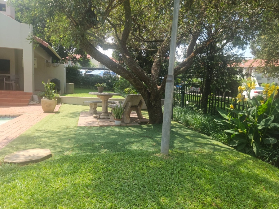 2 Bedroom Property for Sale in Douglasdale Gauteng