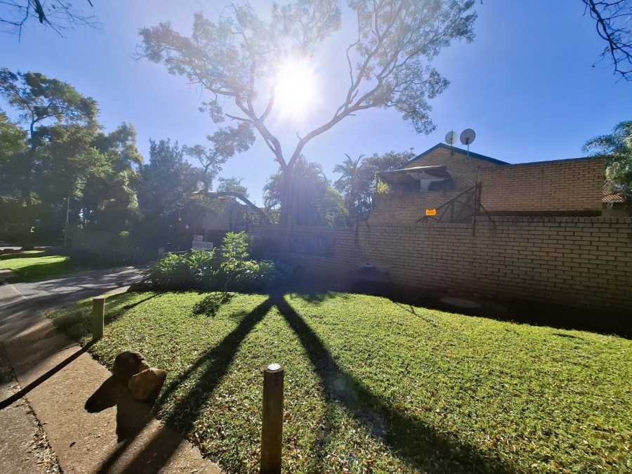 2 Bedroom Property for Sale in Wapadrand Gauteng