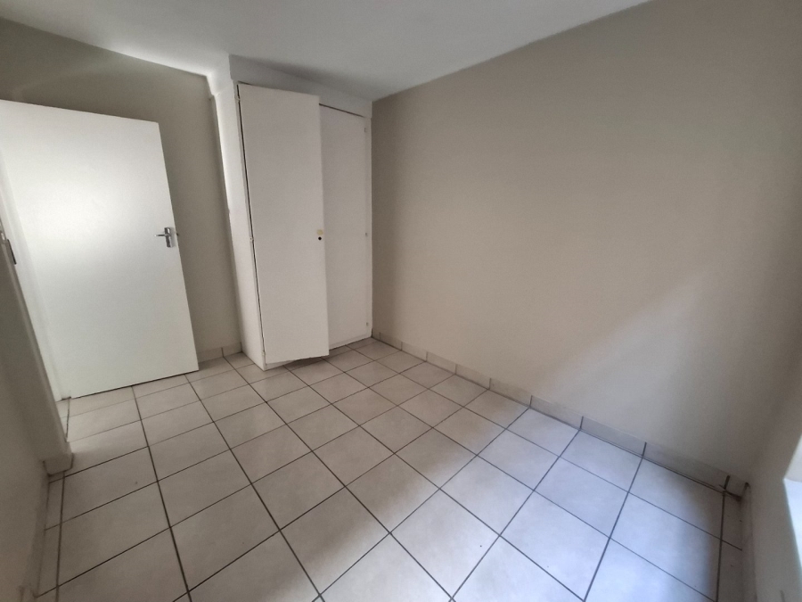 2 Bedroom Property for Sale in Wapadrand Gauteng