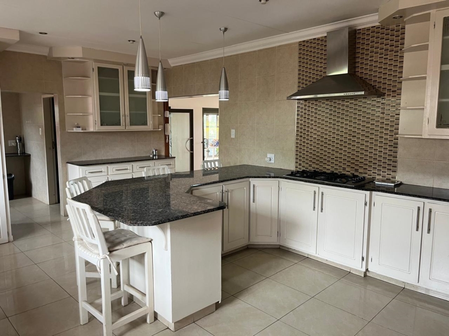 5 Bedroom Property for Sale in Wonderboom Gauteng