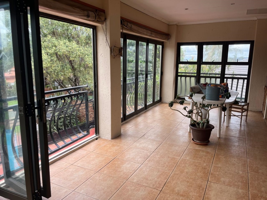 5 Bedroom Property for Sale in Wonderboom Gauteng