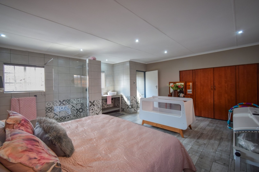 4 Bedroom Property for Sale in Montana Park Gauteng