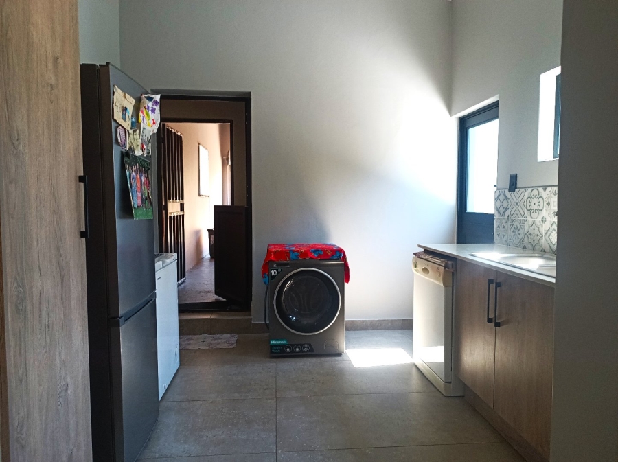 Commercial Property for Sale in Kameelfontein Gauteng