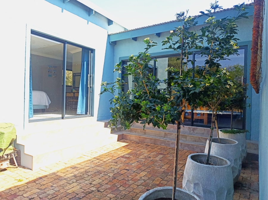 Commercial Property for Sale in Kameelfontein Gauteng