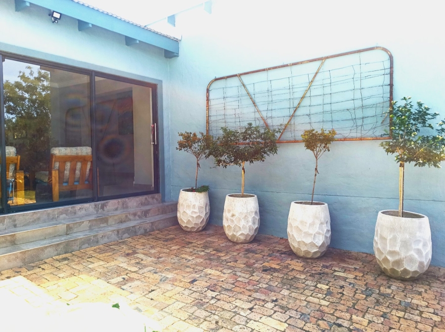 Commercial Property for Sale in Kameelfontein Gauteng