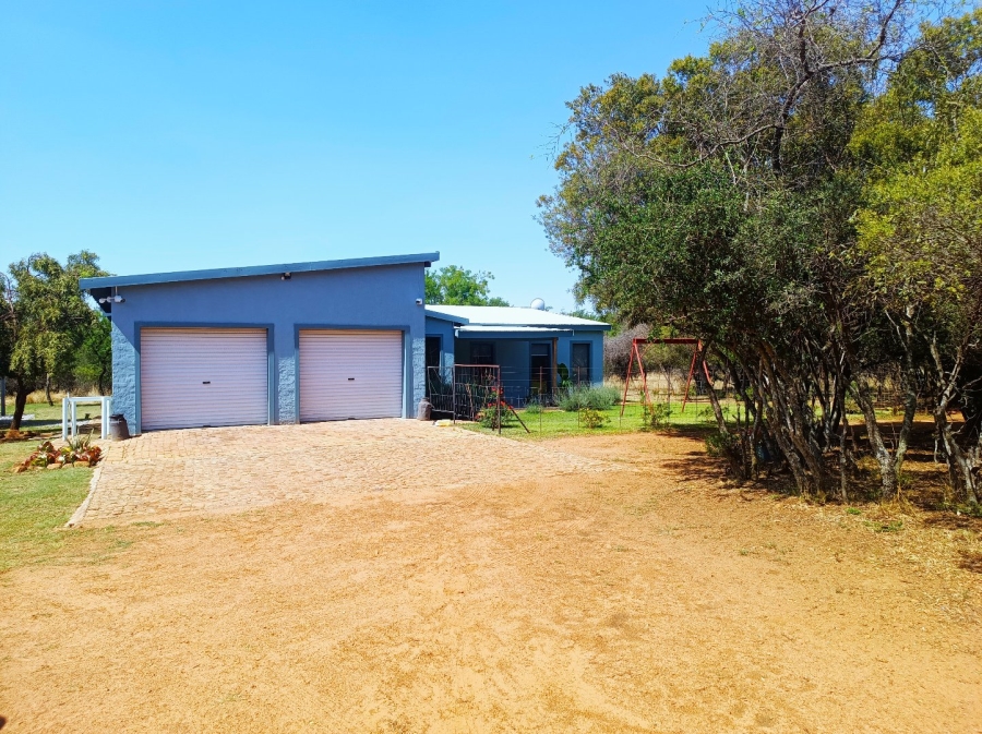 Commercial Property for Sale in Kameelfontein Gauteng