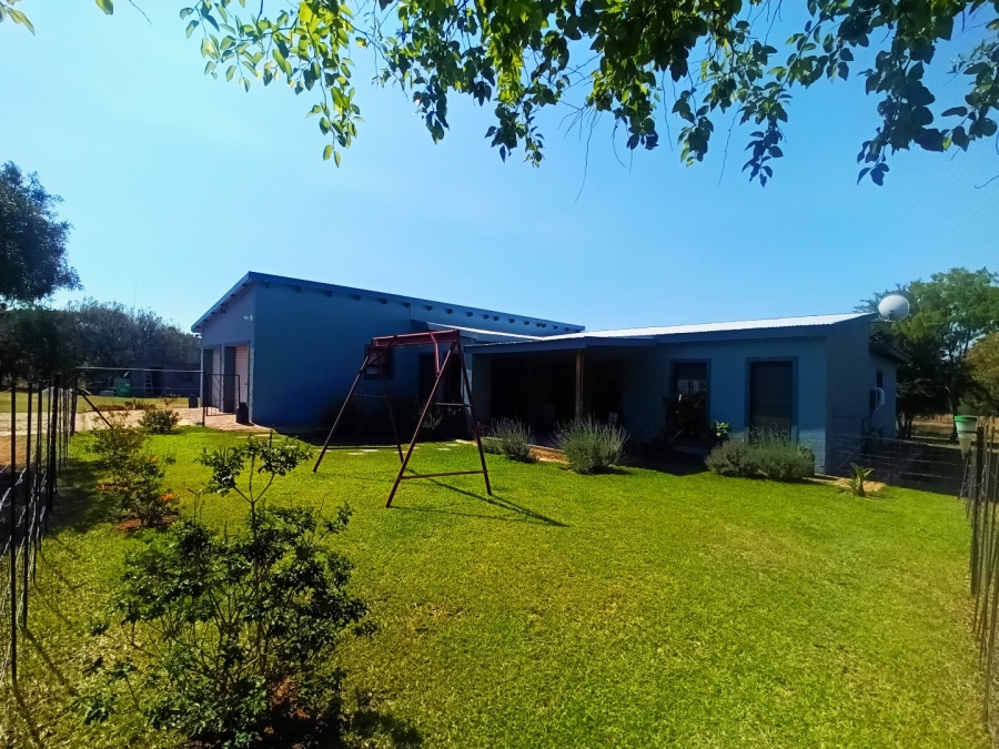 Commercial Property for Sale in Kameelfontein Gauteng