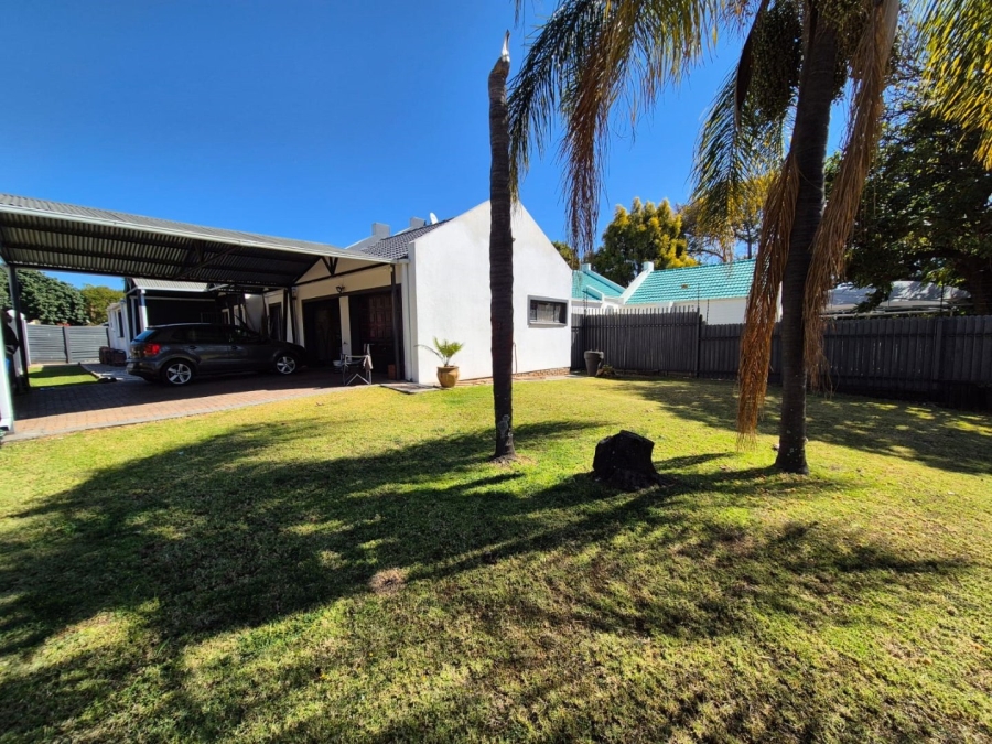 3 Bedroom Property for Sale in Magalieskruin Gauteng