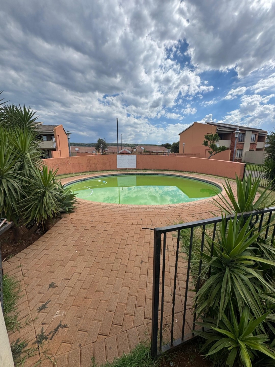 2 Bedroom Property for Sale in Montana Tuine Gauteng