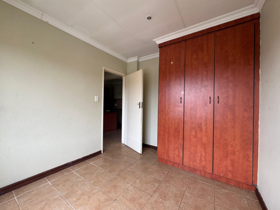 2 Bedroom Property for Sale in Montana Tuine Gauteng