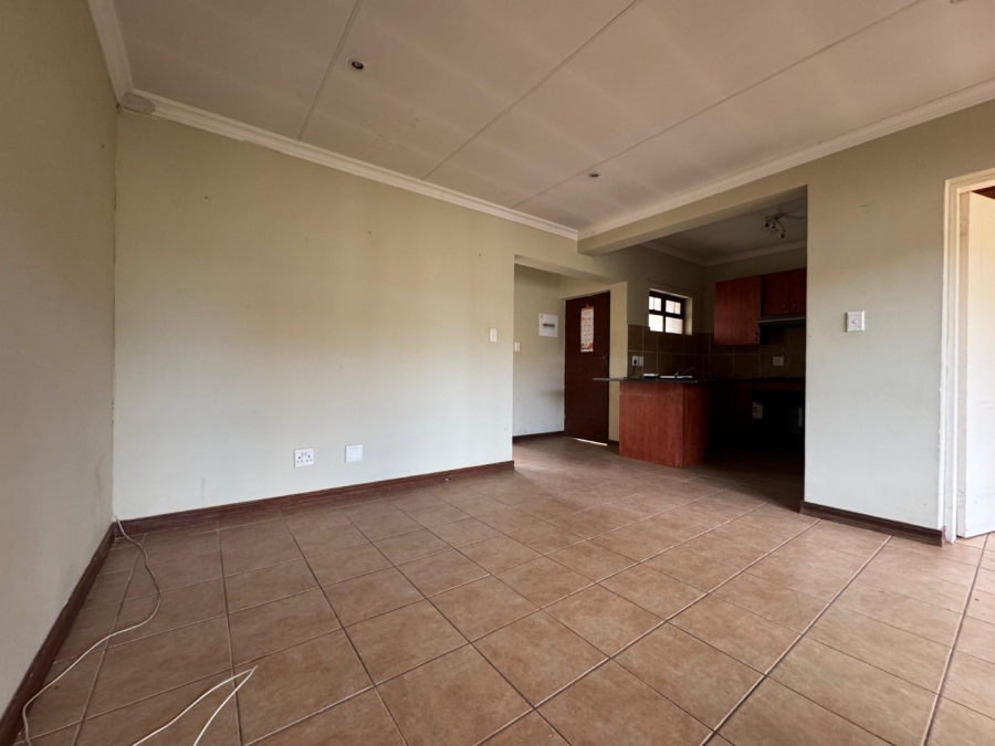 2 Bedroom Property for Sale in Montana Tuine Gauteng