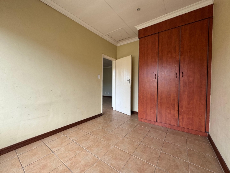 2 Bedroom Property for Sale in Montana Tuine Gauteng