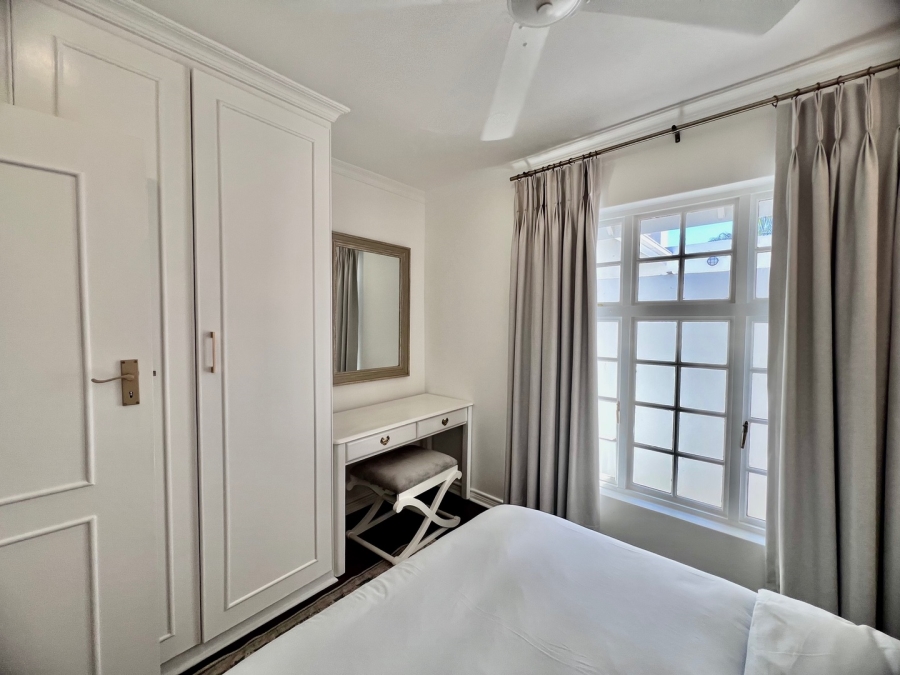 5 Bedroom Property for Sale in Silver Lakes Gauteng