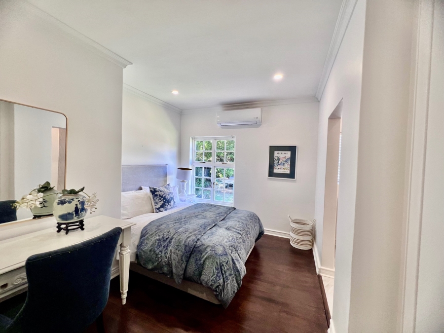 5 Bedroom Property for Sale in Silver Lakes Gauteng