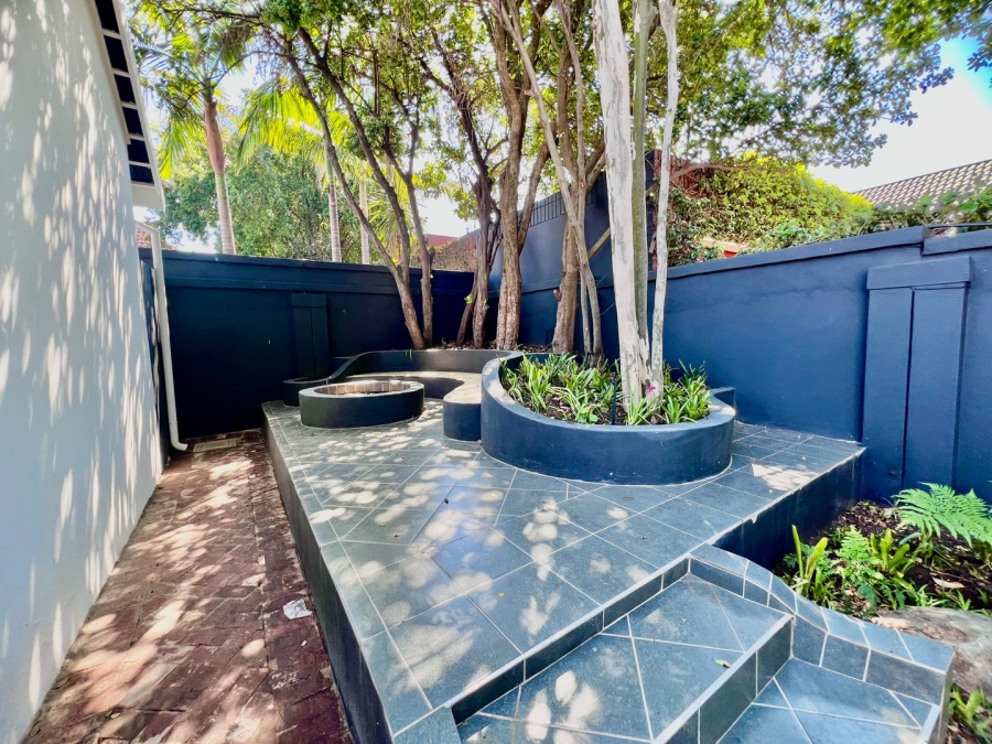 5 Bedroom Property for Sale in Silver Lakes Gauteng