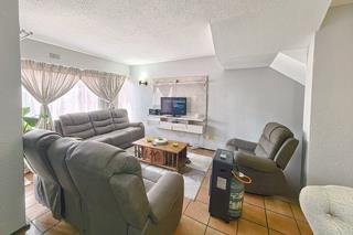 2 Bedroom Property for Sale in Windmill Park Gauteng