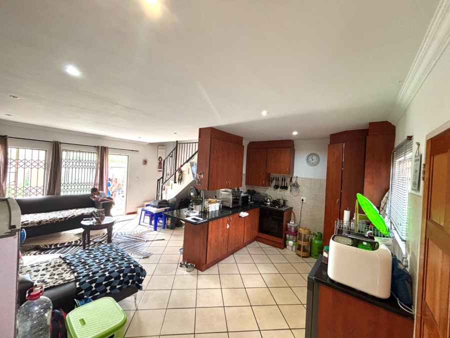 2 Bedroom Property for Sale in Annlin Gauteng
