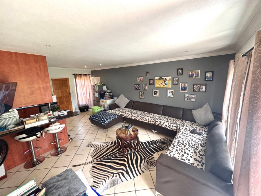 2 Bedroom Property for Sale in Annlin Gauteng