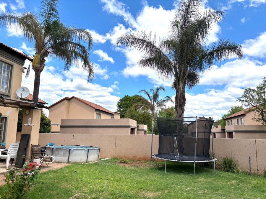2 Bedroom Property for Sale in Annlin Gauteng