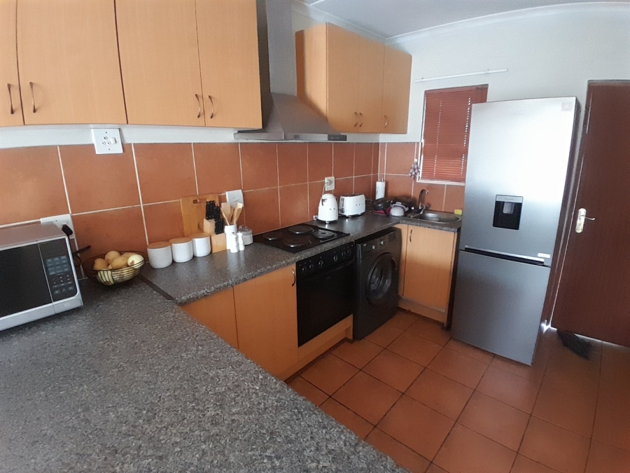 2 Bedroom Property for Sale in Sunninghill Gauteng