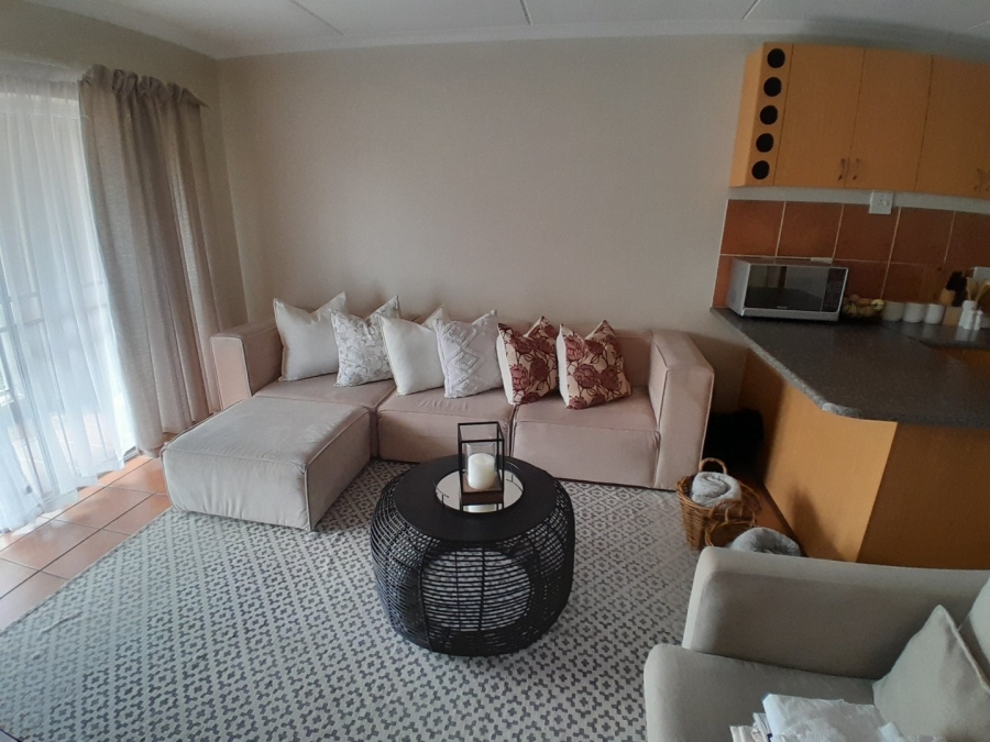 2 Bedroom Property for Sale in Sunninghill Gauteng