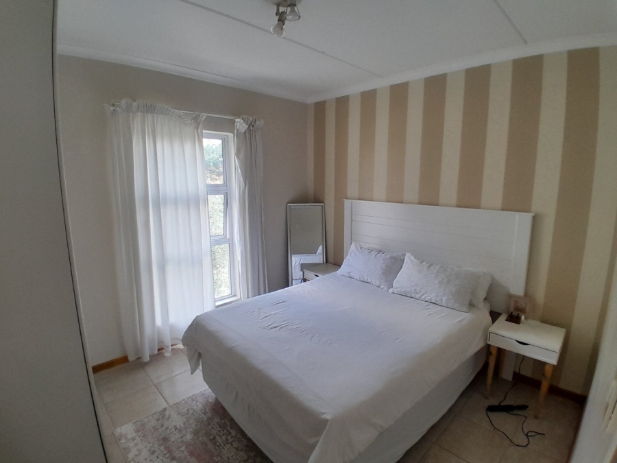 2 Bedroom Property for Sale in Sunninghill Gauteng