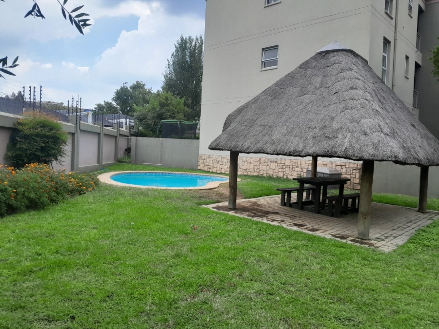 2 Bedroom Property for Sale in Sunninghill Gauteng