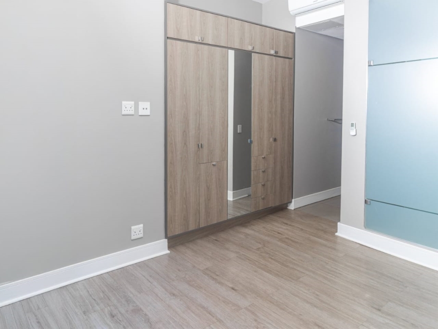 To Let 3 Bedroom Property for Rent in Rosebank Gauteng