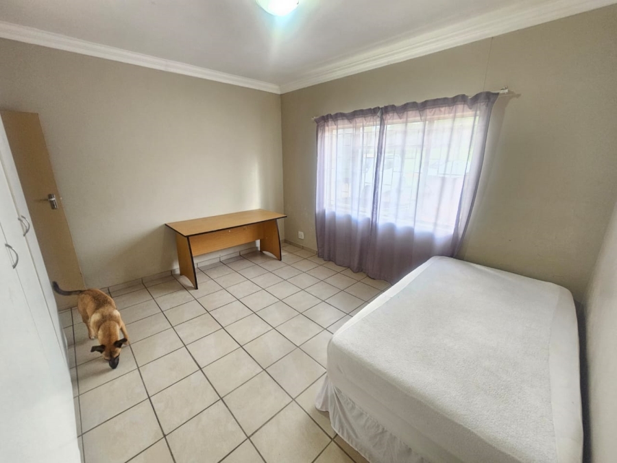 To Let 4 Bedroom Property for Rent in Mnandi Gauteng