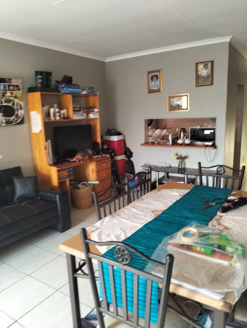 3 Bedroom Property for Sale in Elandspoort Gauteng