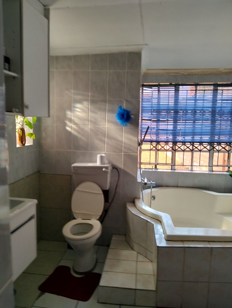 3 Bedroom Property for Sale in Elandspoort Gauteng