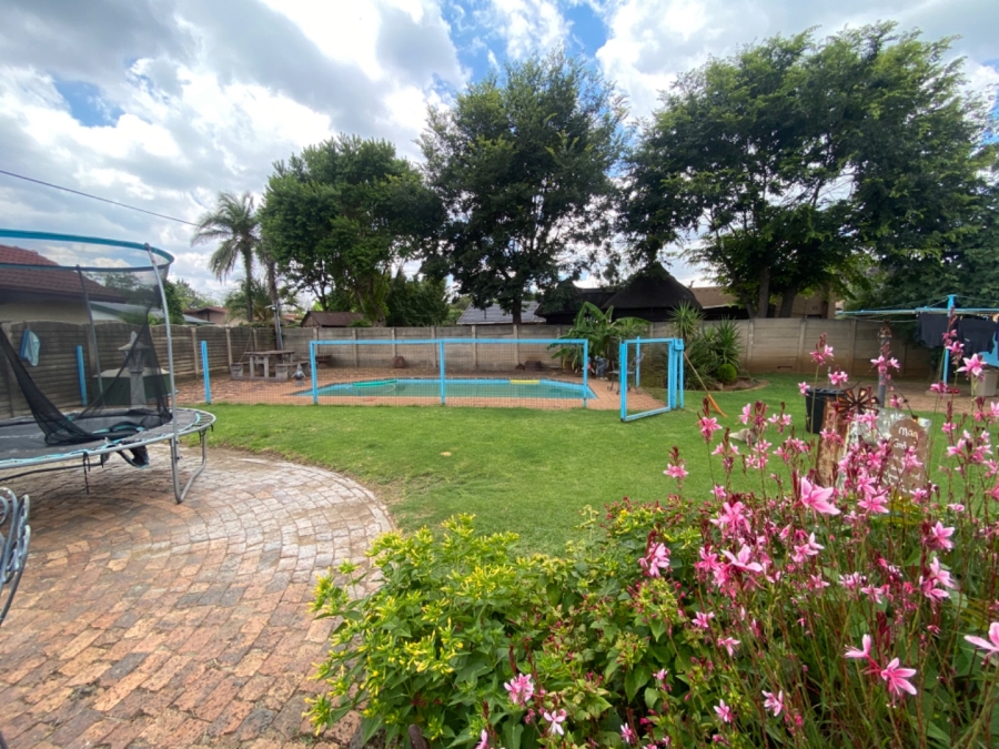3 Bedroom Property for Sale in Vanderbijlpark SE 1 Gauteng