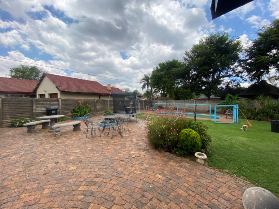 3 Bedroom Property for Sale in Vanderbijlpark SE 1 Gauteng