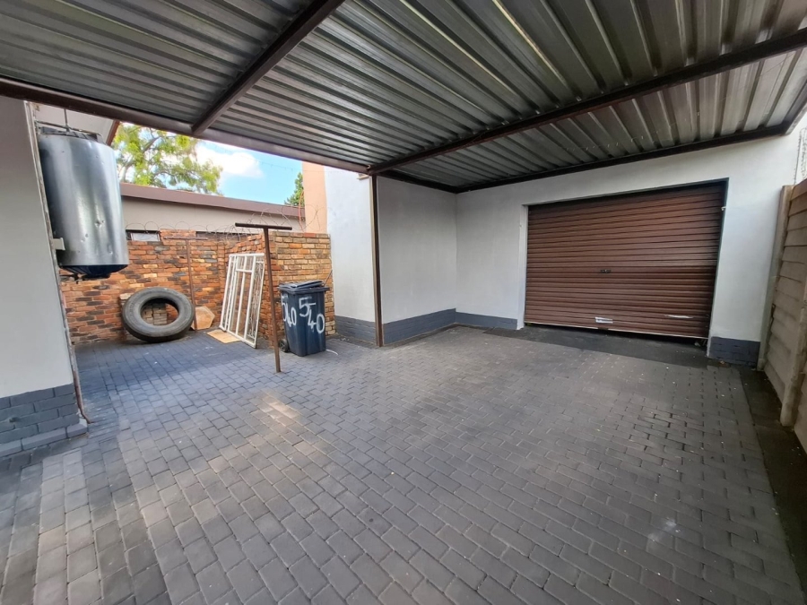To Let 2 Bedroom Property for Rent in Villieria Gauteng