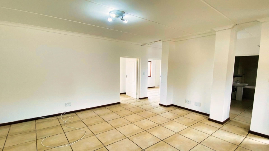 2 Bedroom Property for Sale in Helderwyk Gauteng