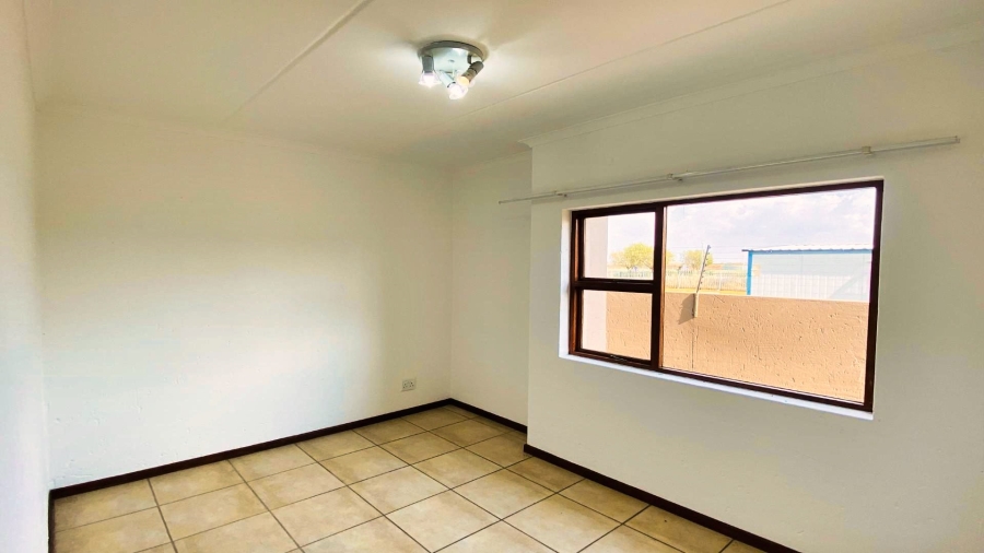 2 Bedroom Property for Sale in Helderwyk Gauteng