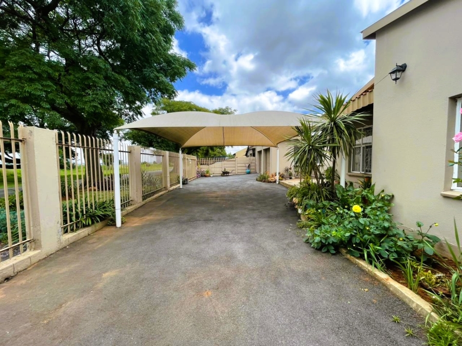 3 Bedroom Property for Sale in Minnebron Gauteng