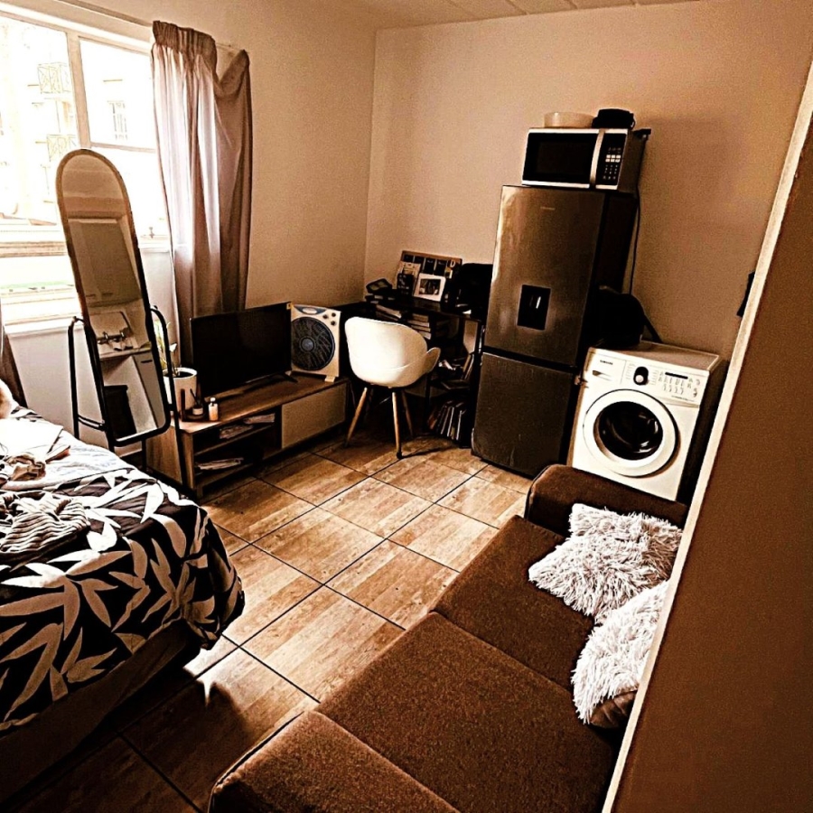 1 Bedroom Property for Sale in Hatfield Gauteng