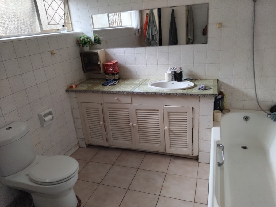 4 Bedroom Property for Sale in Muckleneuk Gauteng
