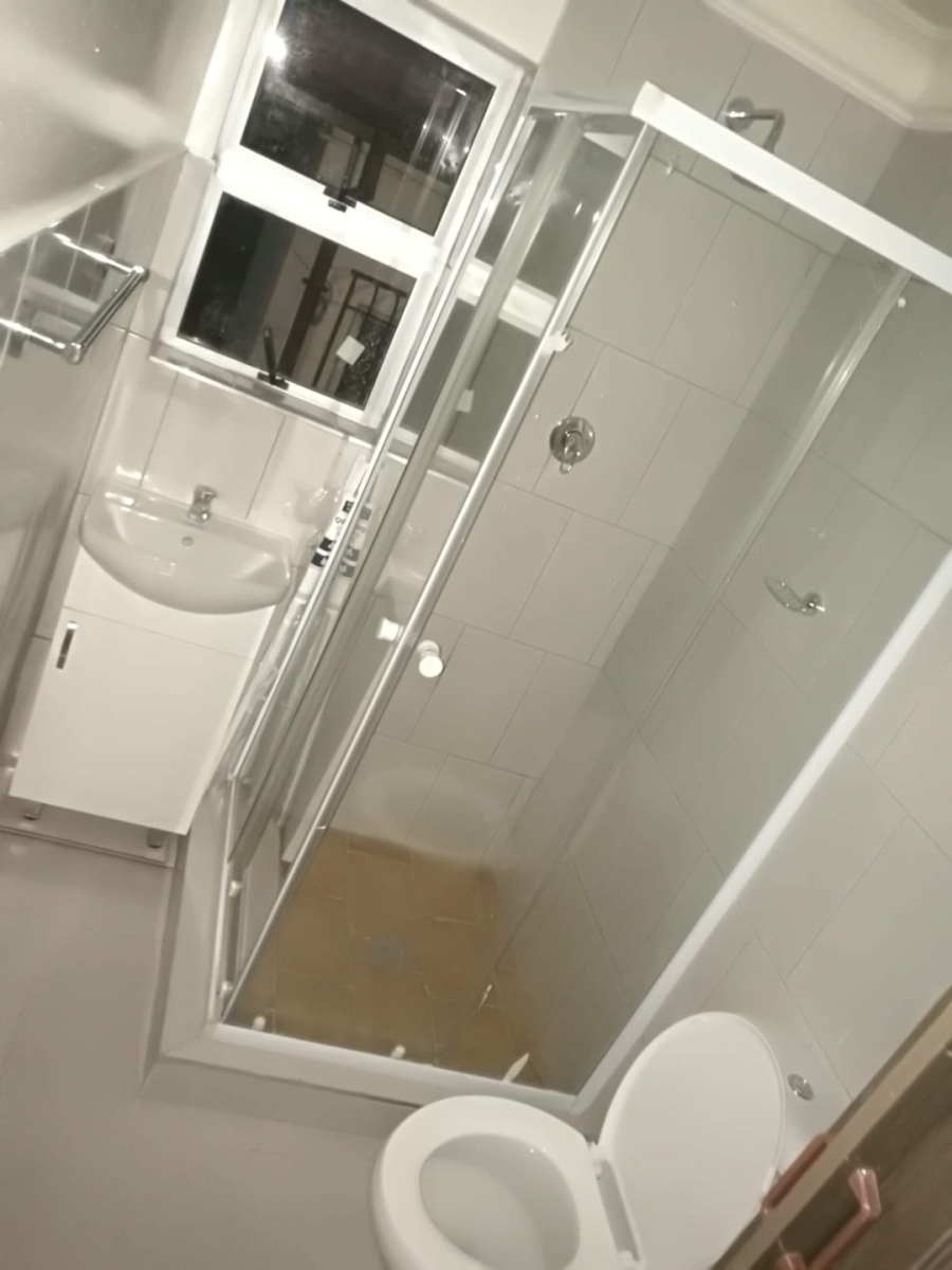 4 Bedroom Property for Sale in Muckleneuk Gauteng