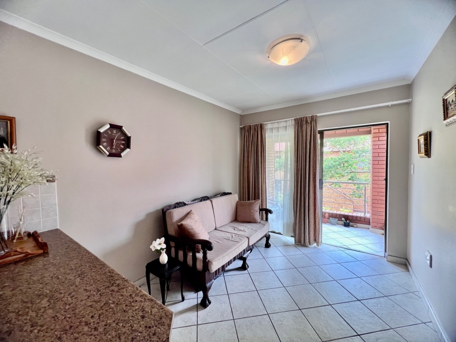 1 Bedroom Property for Sale in Die Wilgers Gauteng