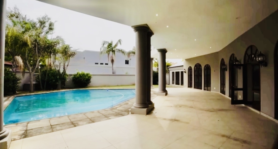 5 Bedroom Property for Sale in Silver Lakes Gauteng