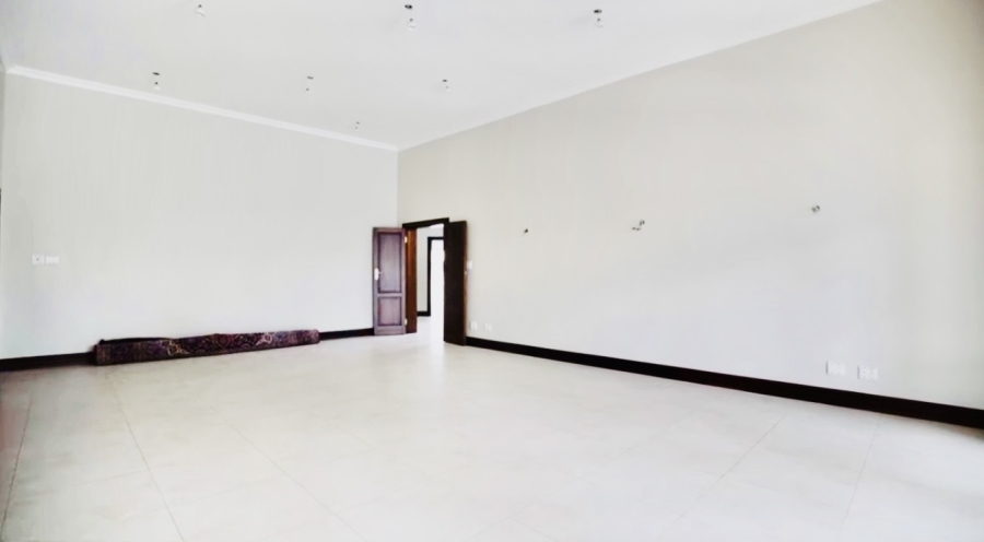 To Let 5 Bedroom Property for Rent in Silver Lakes Gauteng