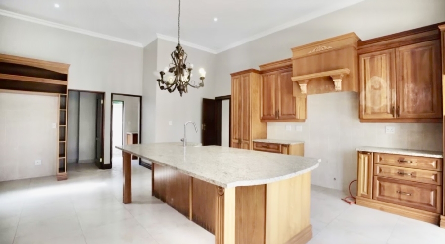 To Let 5 Bedroom Property for Rent in Silver Lakes Gauteng